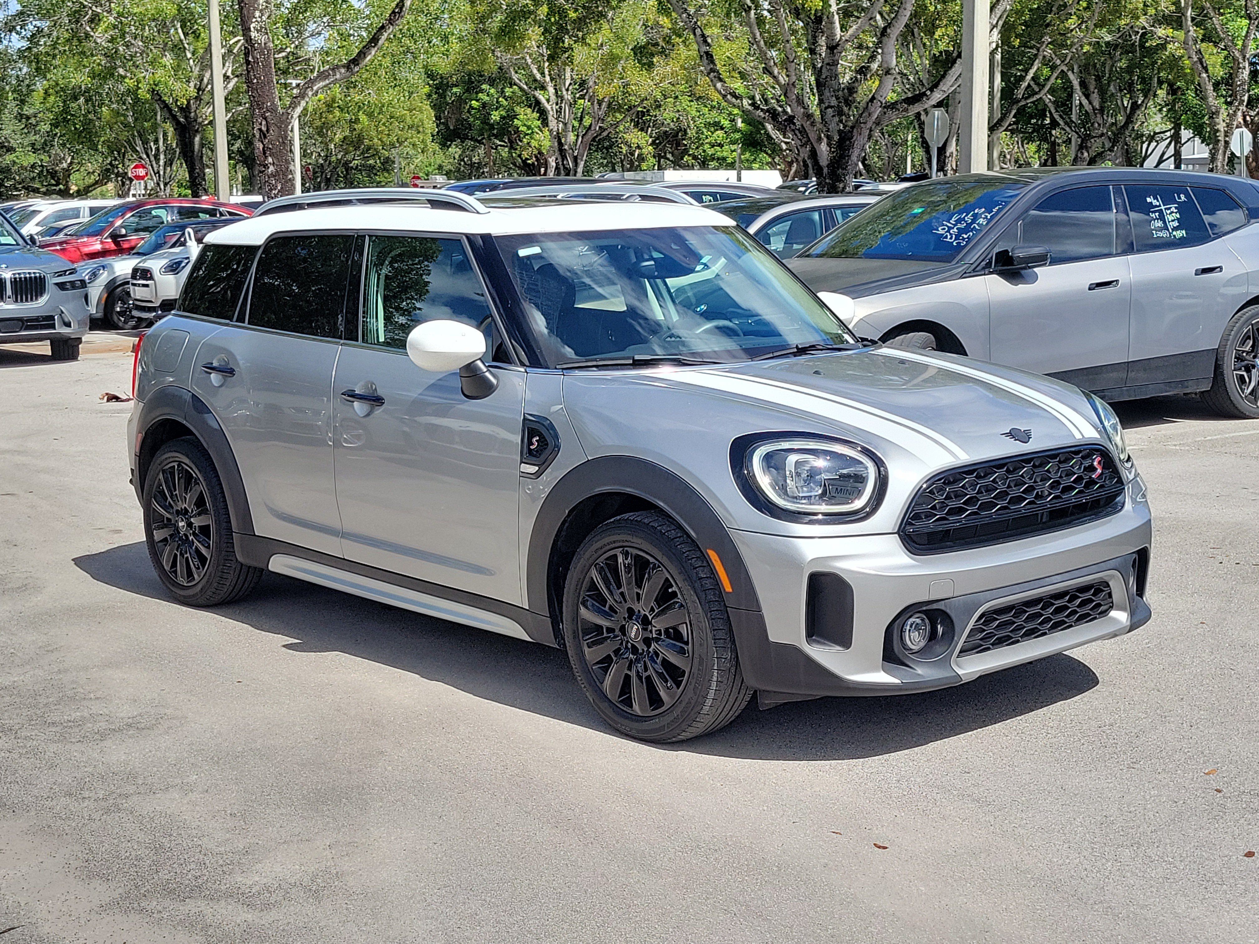 Used 2024 MINI Cooper Countryman S FWD image 1