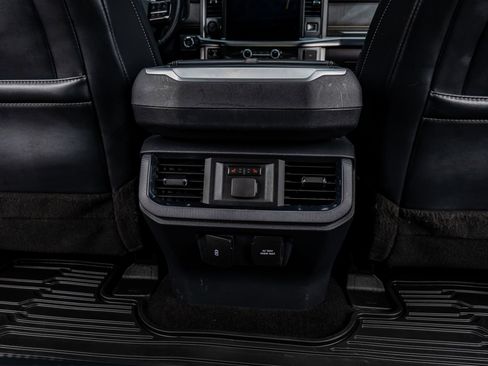 Used 2022 Ford F150 Platinum w/ Equipment Group 701A High AWD/4WD image 32
