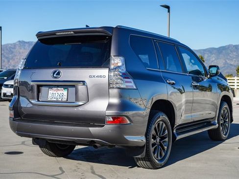 Used 2023 Lexus GX 460 Premium image 10