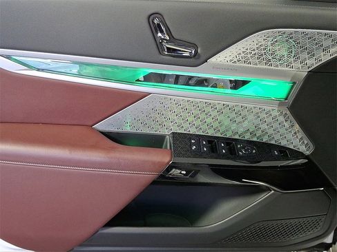 Used 2023 BMW 760i xDrive 760i xDrive image 17