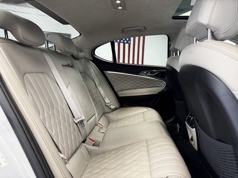Used 2019 Genesis G70 3.3T Advanced w/ Prestige Package AWD/4WD image 29