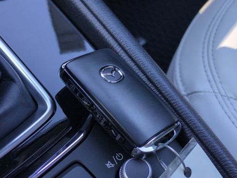 New 2025 MAZDA CX-5 AWD 2.5 S w/ Preferred Package image 26