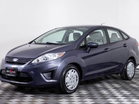 Used 2012 Ford Fiesta S image 1