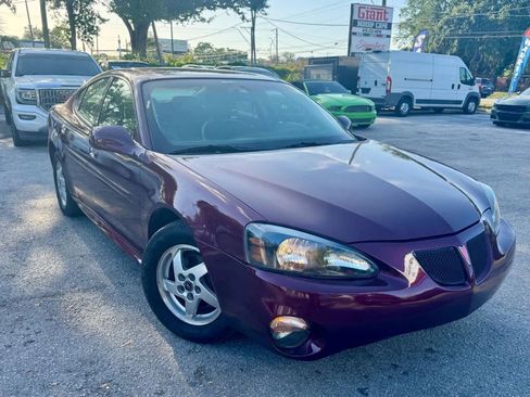 Used 2004 Pontiac Grand Prix GT w/ Drivers Package image 10