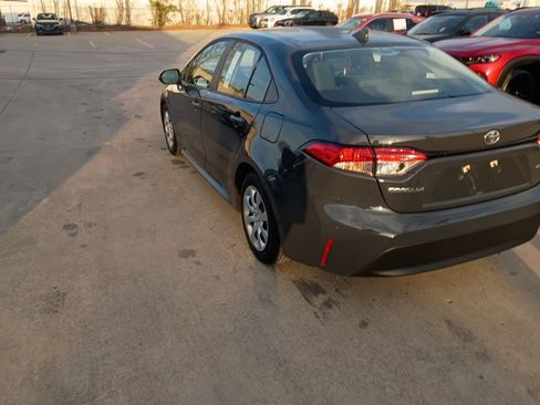 Used 2025 Toyota Corolla LE image 12