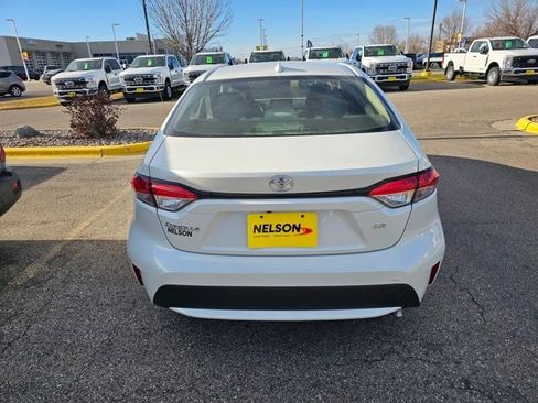 Used 2020 Toyota Corolla LE image 8
