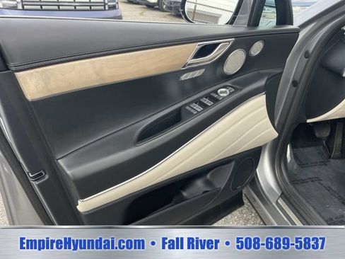 Used 2023 Genesis GV80 2.5T w/ Advanced Package AWD/4WD image 18