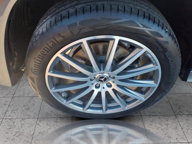 Used 2025 Mercedes-Benz GLS 450 4MATIC image 6