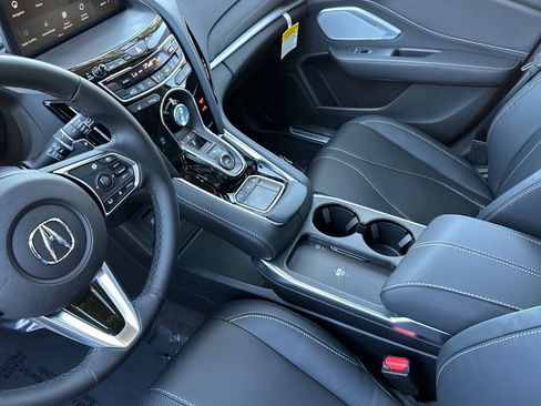 New 2025 Acura RDX w/ Technology Package image 10