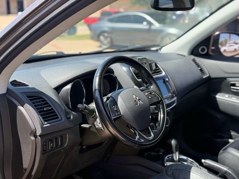 Used 2016 Mitsubishi Outlander Sport GT FWD image 6
