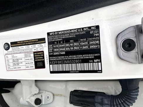 Used 2021 Mercedes-Benz GLS 63 AMG 4MATIC w/ Acoustic Comfort Package image 33