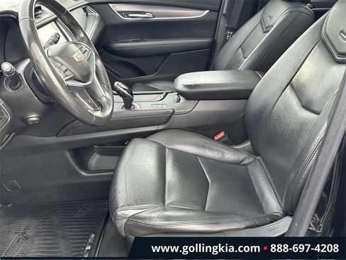 Used 2018 Cadillac XT5 Luxury image 17