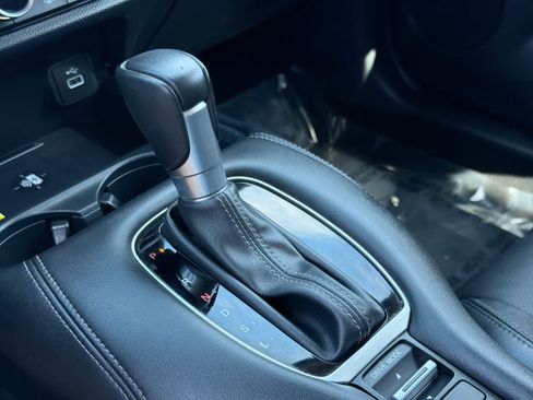 Used 2024 Honda HR-V EX-L image 33