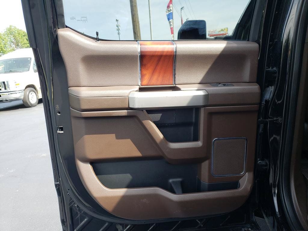 Used 2019 Ford F150 King Ranch w/ Equipment Group 601A Luxury AWD/4WD image 14