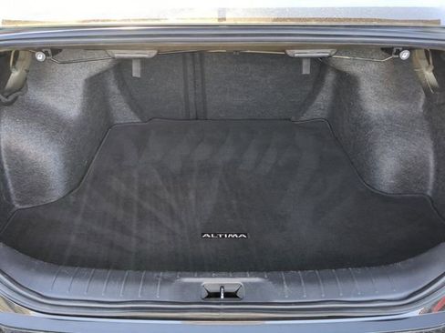 Used 2024 Nissan Altima 2.5 SR image 12