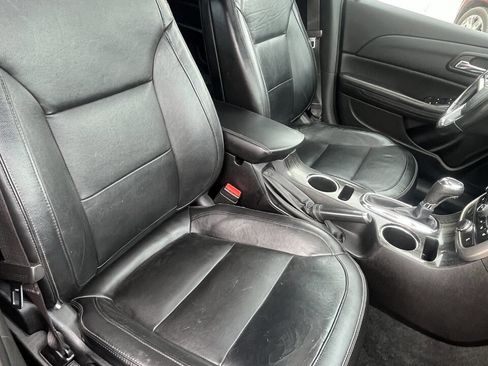 Used 2014 Chevrolet Malibu LT image 26