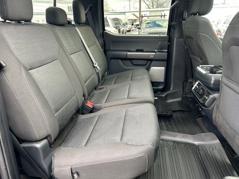 Certified 2022 Ford F150 XLT w/ Equipment Group 302A High image 20