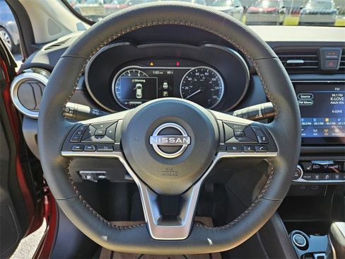 New 2025 Nissan Versa SR w/ Trunk Package image 12