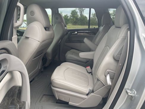 Used 2014 Buick Enclave Leather image 24