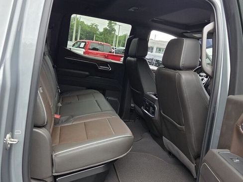 Used 2023 GMC Sierra 1500 Denali AWD/4WD image 16
