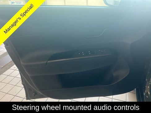 Used 2025 Hyundai Kona SEL AWD/4WD image 8