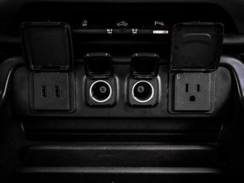Used 2018 GMC Sierra 1500 SLT AWD/4WD image 41