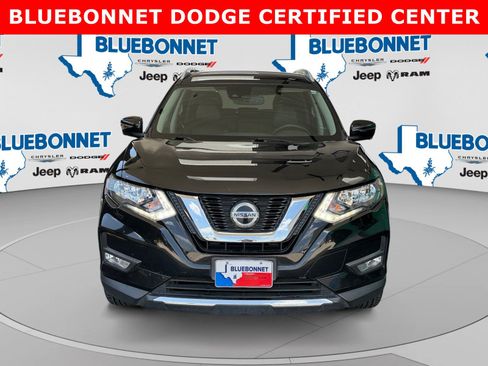 Used 2019 Nissan Rogue SL AWD/4WD image 2