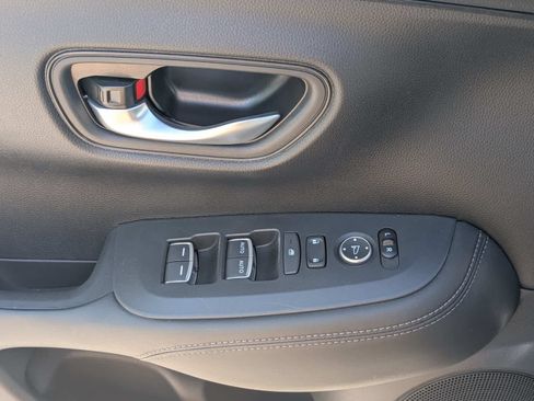 Certified 2023 Honda HR-V EX-L image 16