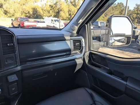 Used 2023 Ford F350 Lariat w/ Lariat Ultimate Package image 16