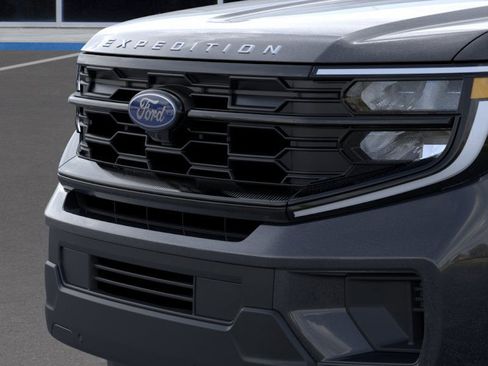 New 2026 Ford Expedition Active image 49
