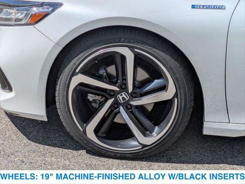 Used 2022 Honda Accord Sport image 11