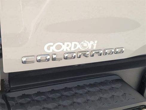 New 2025 Chevrolet Colorado Z71 w/ Technology Package image 19