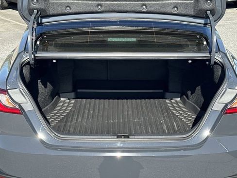 Used 2026 Toyota Camry SE image 17