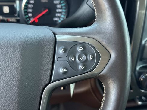 Used 2017 Chevrolet Silverado 1500 High Country AWD/4WD image 12