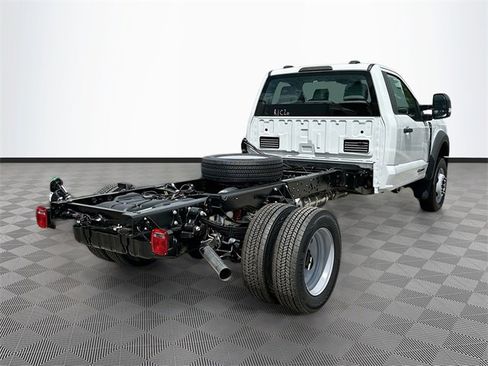 New 2025 Ford F550 2WD Regular Cab Super Duty image 5