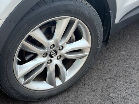 Used 2014 Hyundai Santa Fe Sport 2.0T w/ Navigation Package 06 FWD image 4