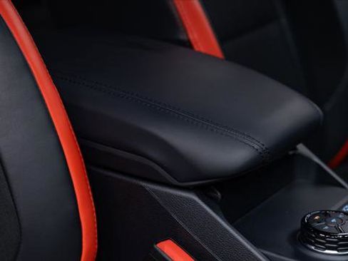 Used 2025 Ford Ranger Raptor image 37