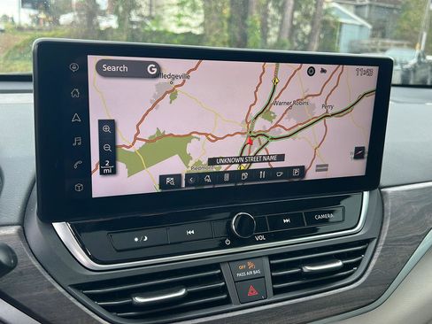 Used 2024 Nissan Altima 2.5 SL image 25