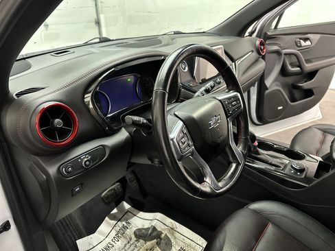 Used 2021 Chevrolet Blazer RS w/ Enhanced Convenience Package image 18