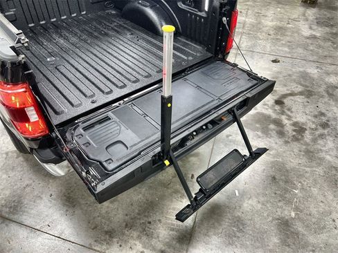 Used 2022 Ford F150 XLT w/ Equipment Group 302A High image 26