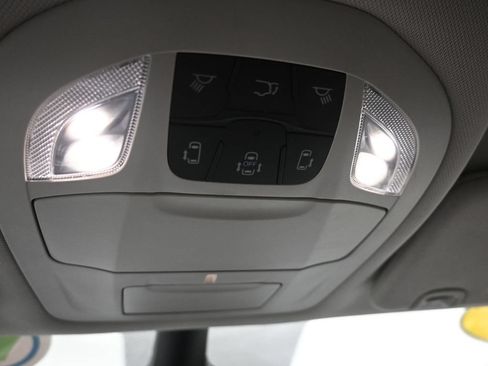Used 2024 Chrysler Voyager LX FWD image 26
