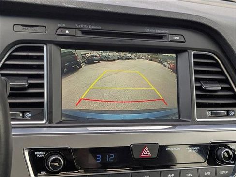 Used 2015 Hyundai Sonata Limited 2.0T image 17