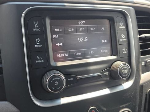 Used 2022 RAM 1500 Tradesman w/ Chrome Appearance Group AWD/4WD image 30