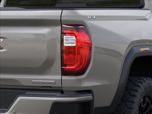 New 2026 GMC Canyon Elevation w/ Convenience Package AWD/4WD image 11
