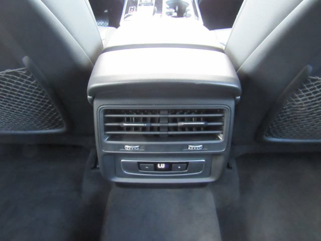 Used 2022 Audi Q7 3.0T Premium w/ Convenience Package AWD/4WD image 29
