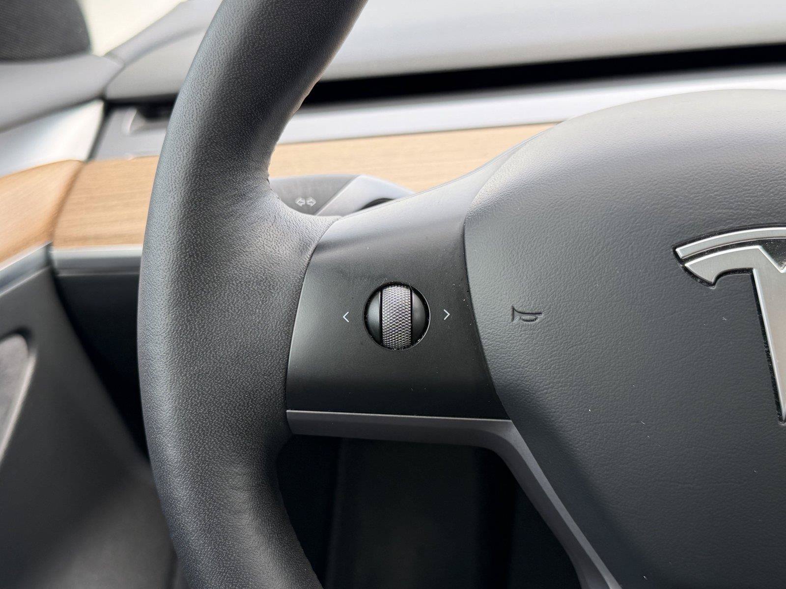 Used 2023 Tesla Model 3 Standard Range RWD image 21