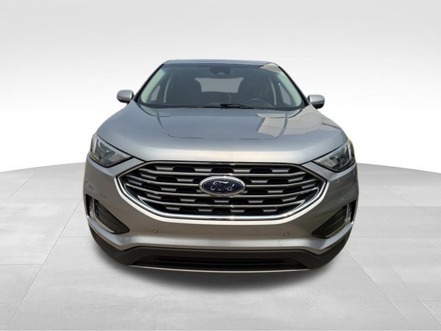 Certified 2024 Ford Edge Titanium AWD/4WD image 8