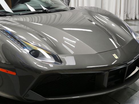 Used 2017 Ferrari 488 Spider RWD image 38