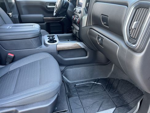 Used 2019 Chevrolet Silverado 1500 RST AWD/4WD image 22