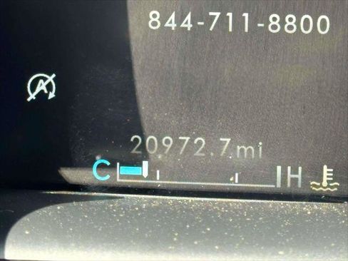 Used 2023 Lincoln Nautilus Reserve AWD/4WD image 26